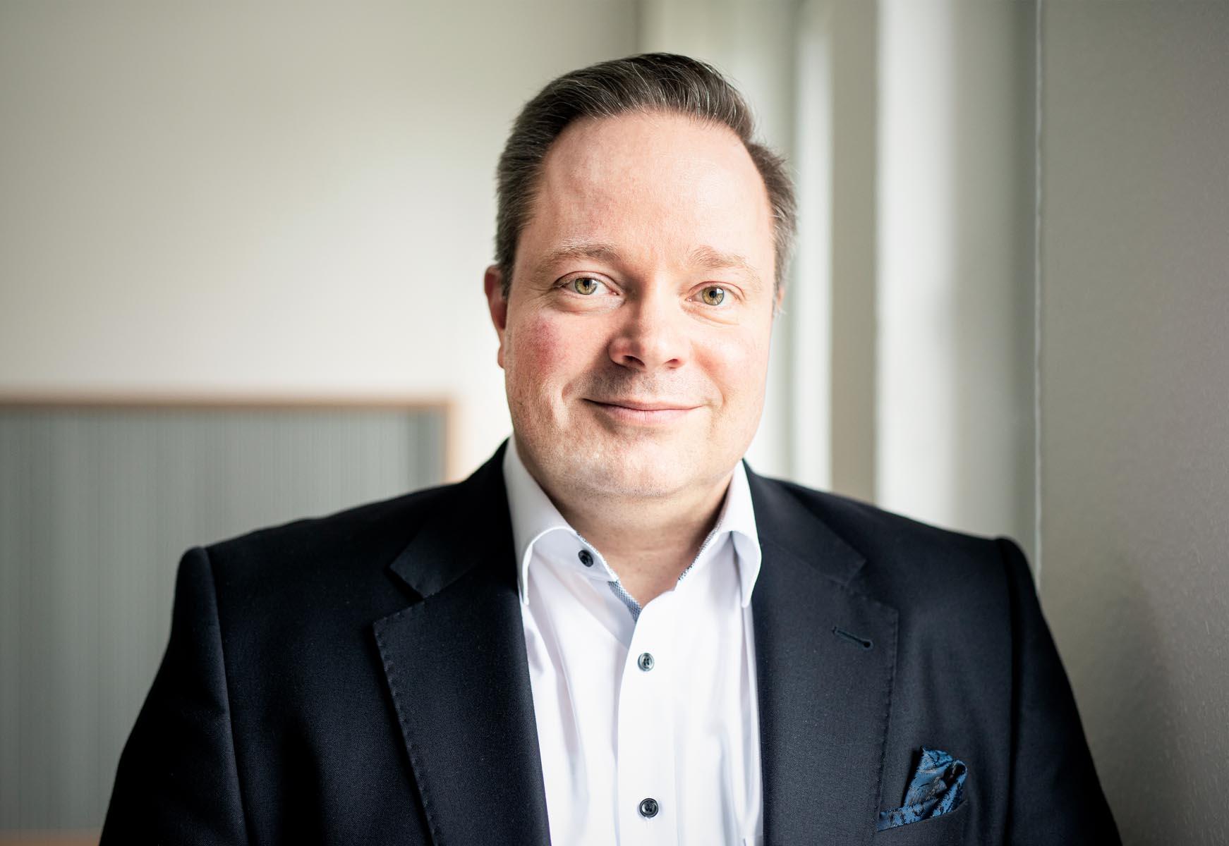 Alexander Dunze – Mitarbeiter Alexander Dunze - Mitarbeiter
