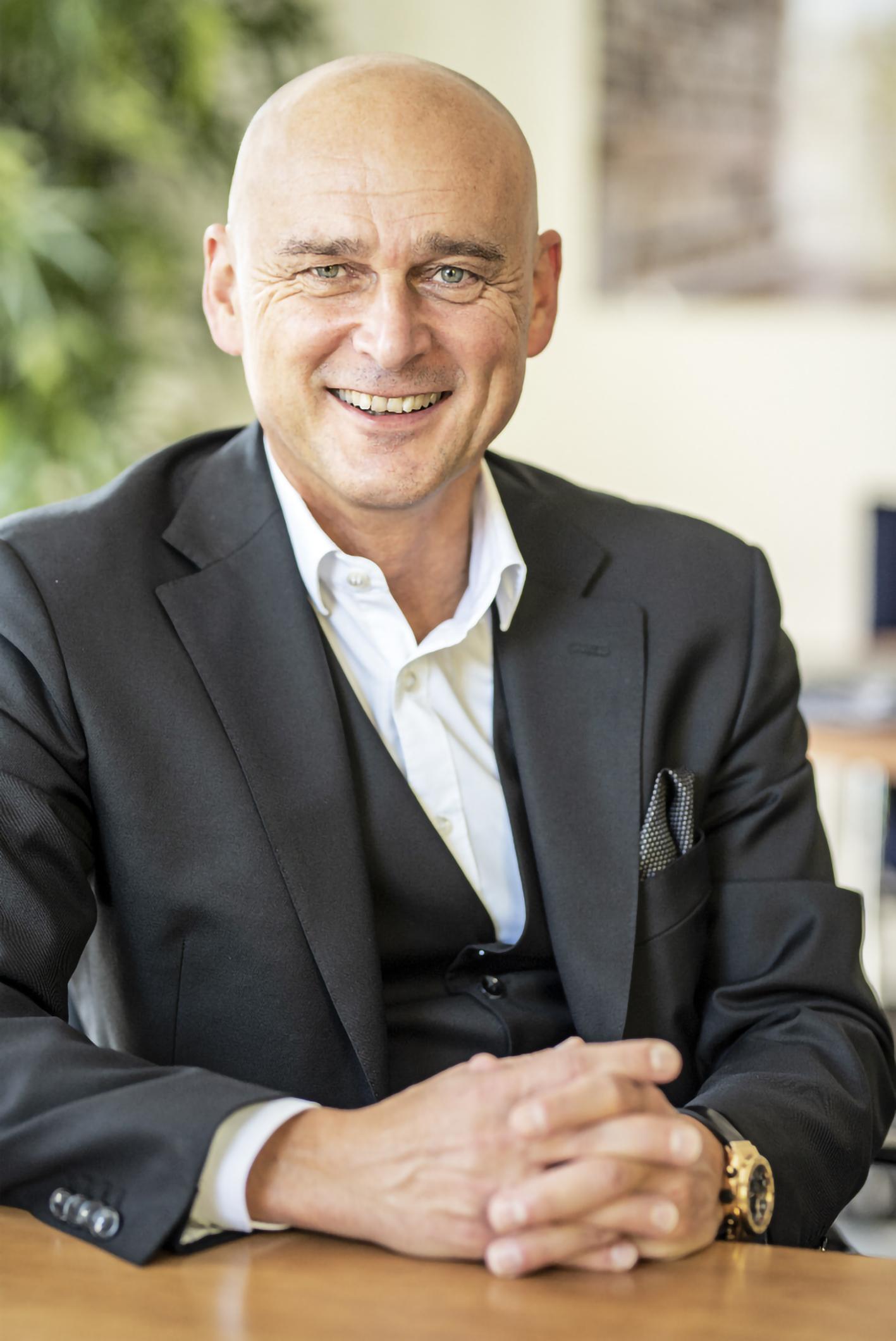 Andree Breuer am Tisch